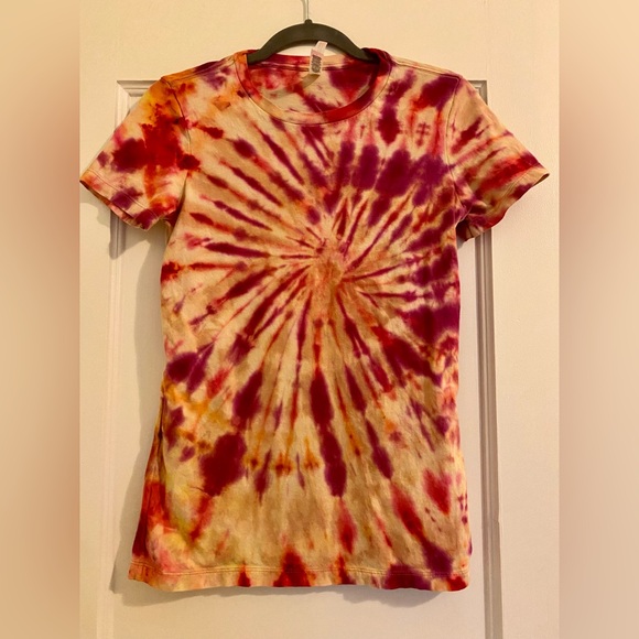 Tie dye slim fit women’s t-shirt - Picture 1 of 3